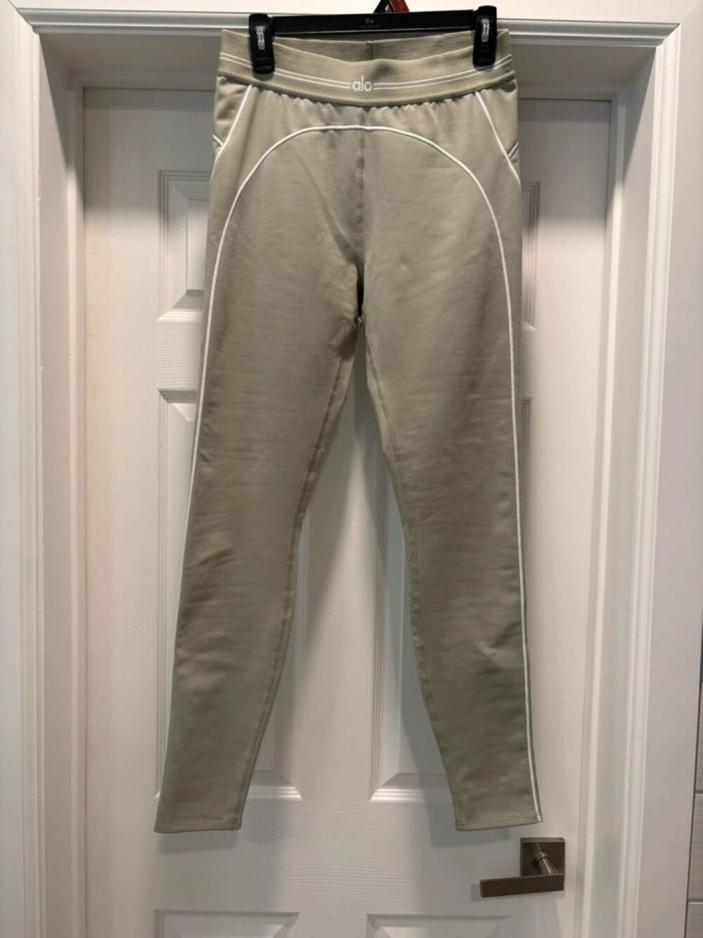 Alo Yoga Airbrush High-waisted Heart Throb Leegings